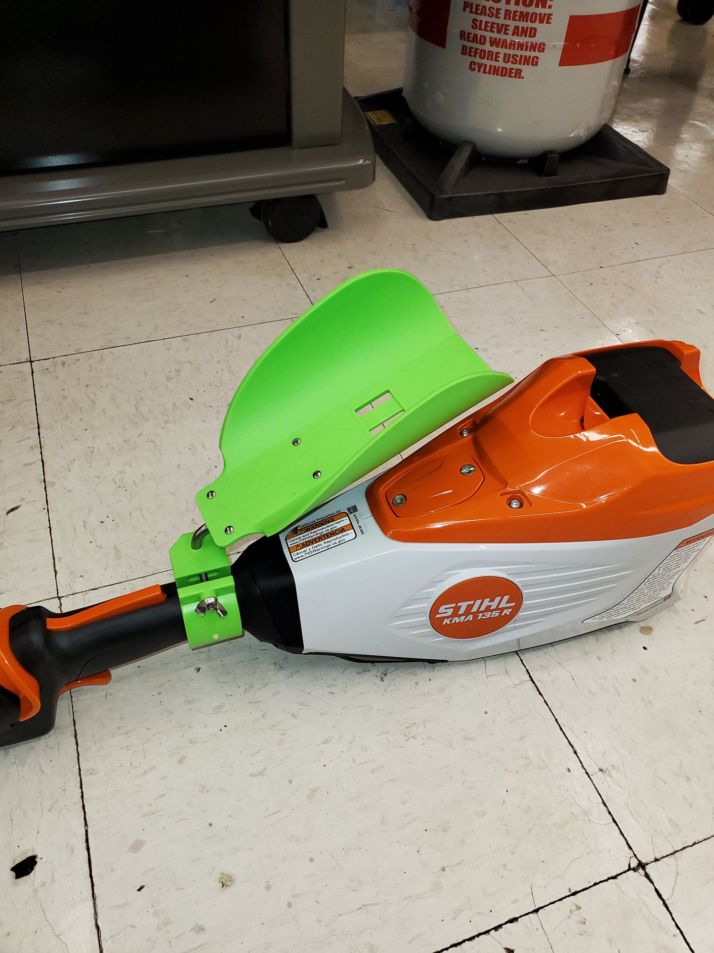 Why strain? Leverage Booster for Husqvarna/Stihl Battery operated and others